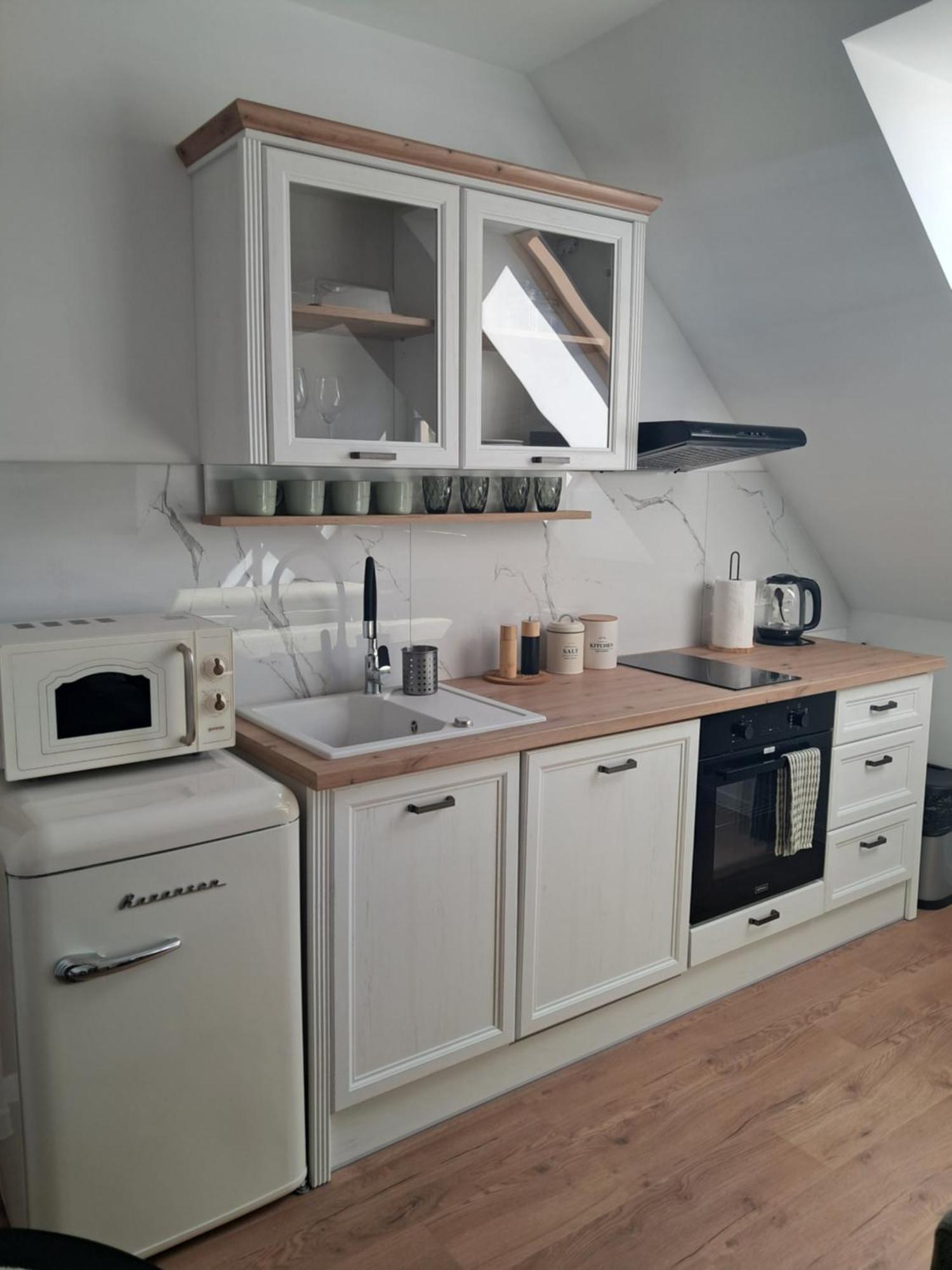Biale Koszary Apartment โอสโตรดา ภายนอก รูปภาพ