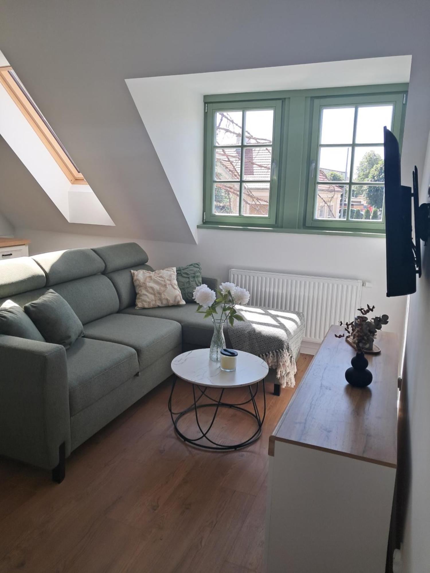 Biale Koszary Apartment โอสโตรดา ภายนอก รูปภาพ